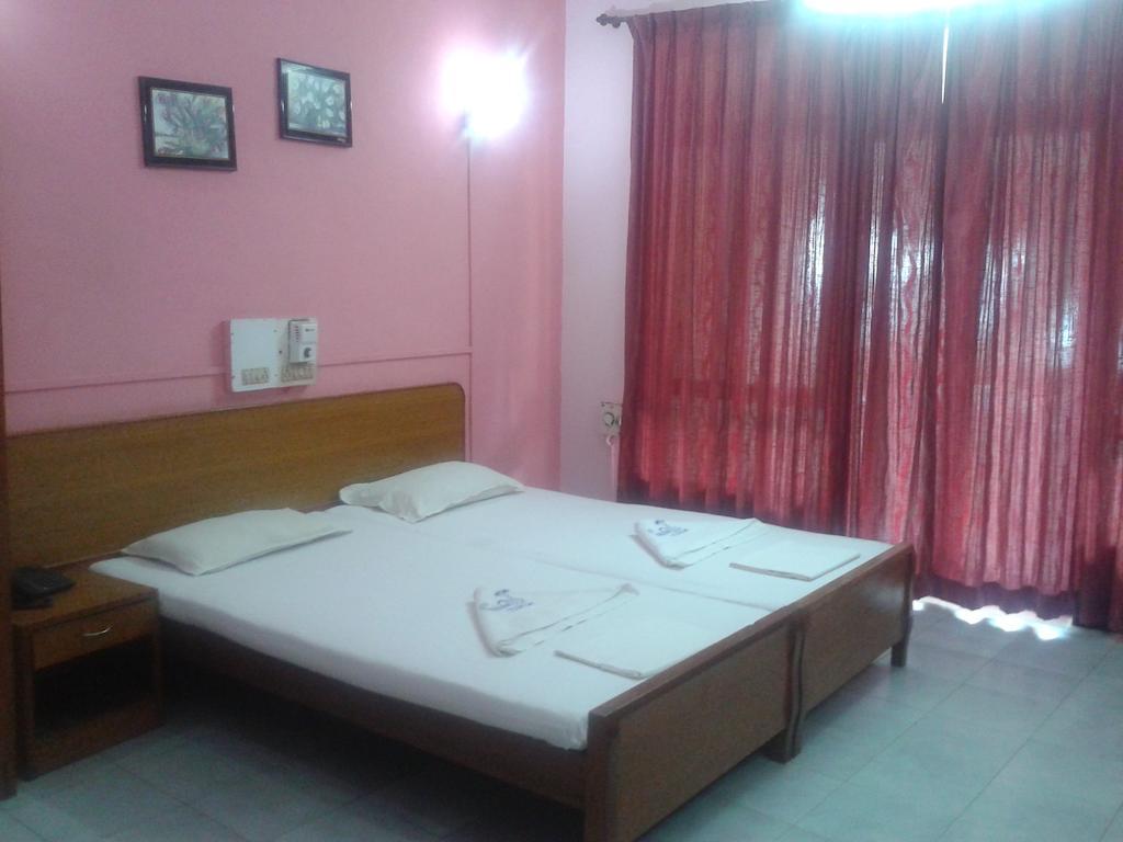 Hotel Colva Residency Habitación foto